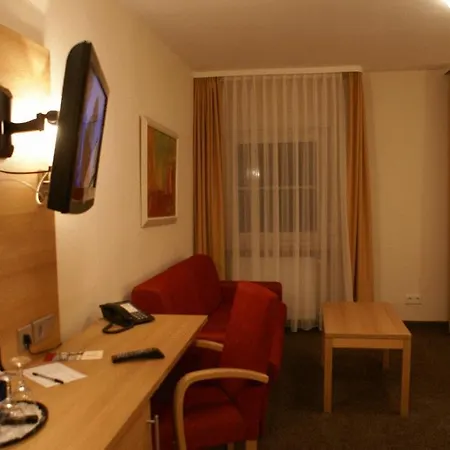 Отель Haus Hennche 3*